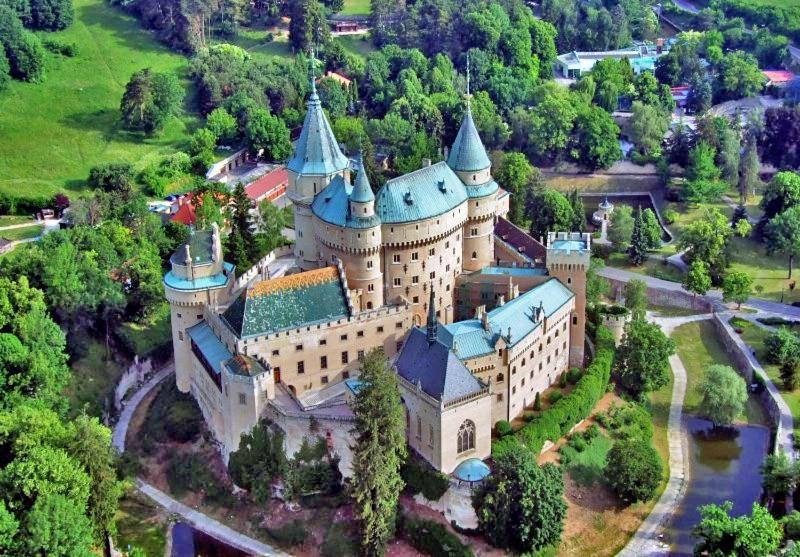Hotel Adria Újtölgyes Kültér fotó