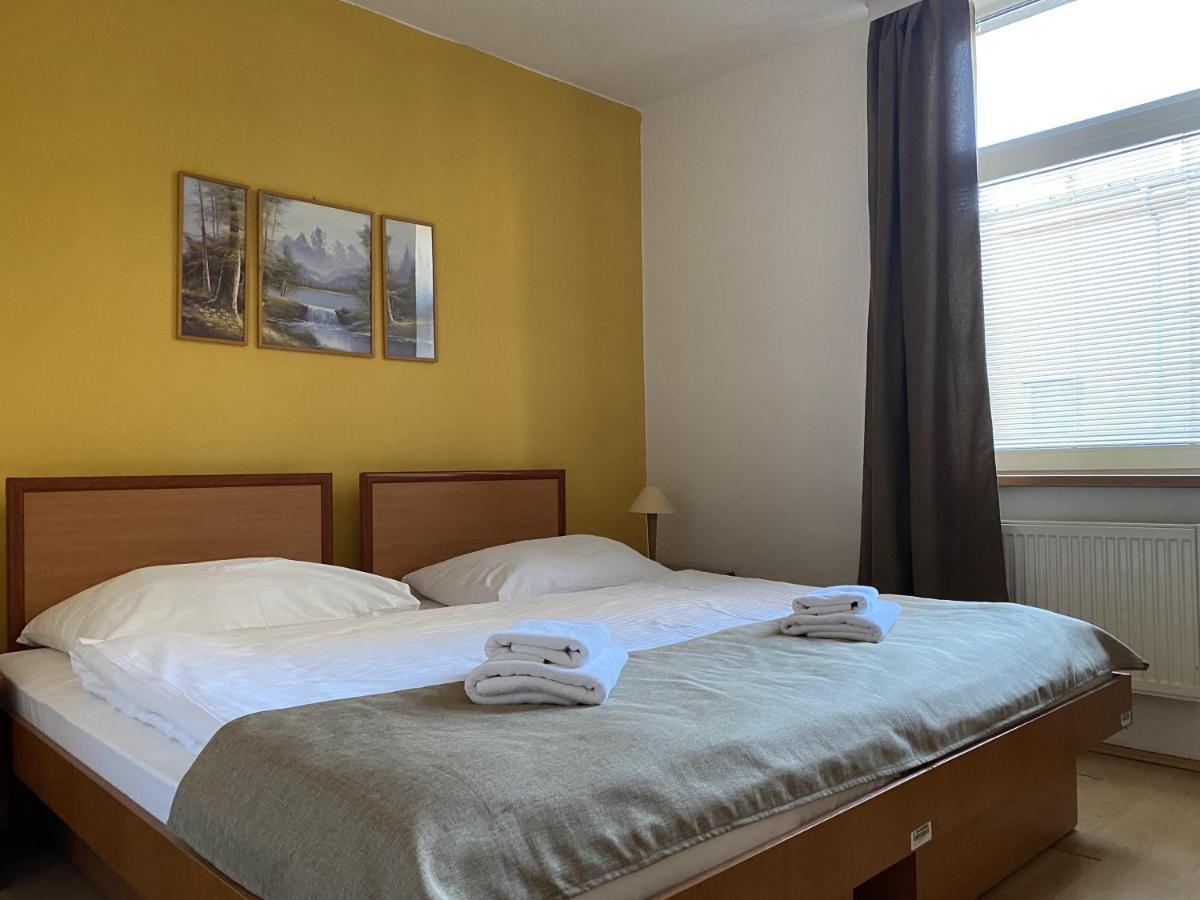 Hotel Adria Újtölgyes Kültér fotó