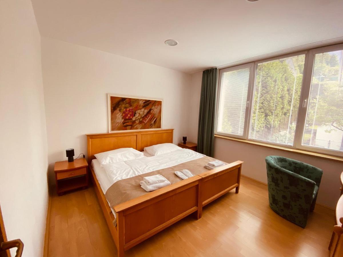Hotel Adria Újtölgyes Kültér fotó
